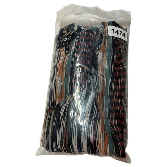 Nic Zoe Top Womens L Silk Short Sleeve Scoop Neck Geometric Slinky Multi - Picture 10 of 10